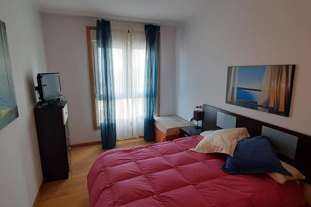 شقة Apartamento 1ª Linea Con Vistas A La Playa سان سيبريان المظهر الخارجي الصورة